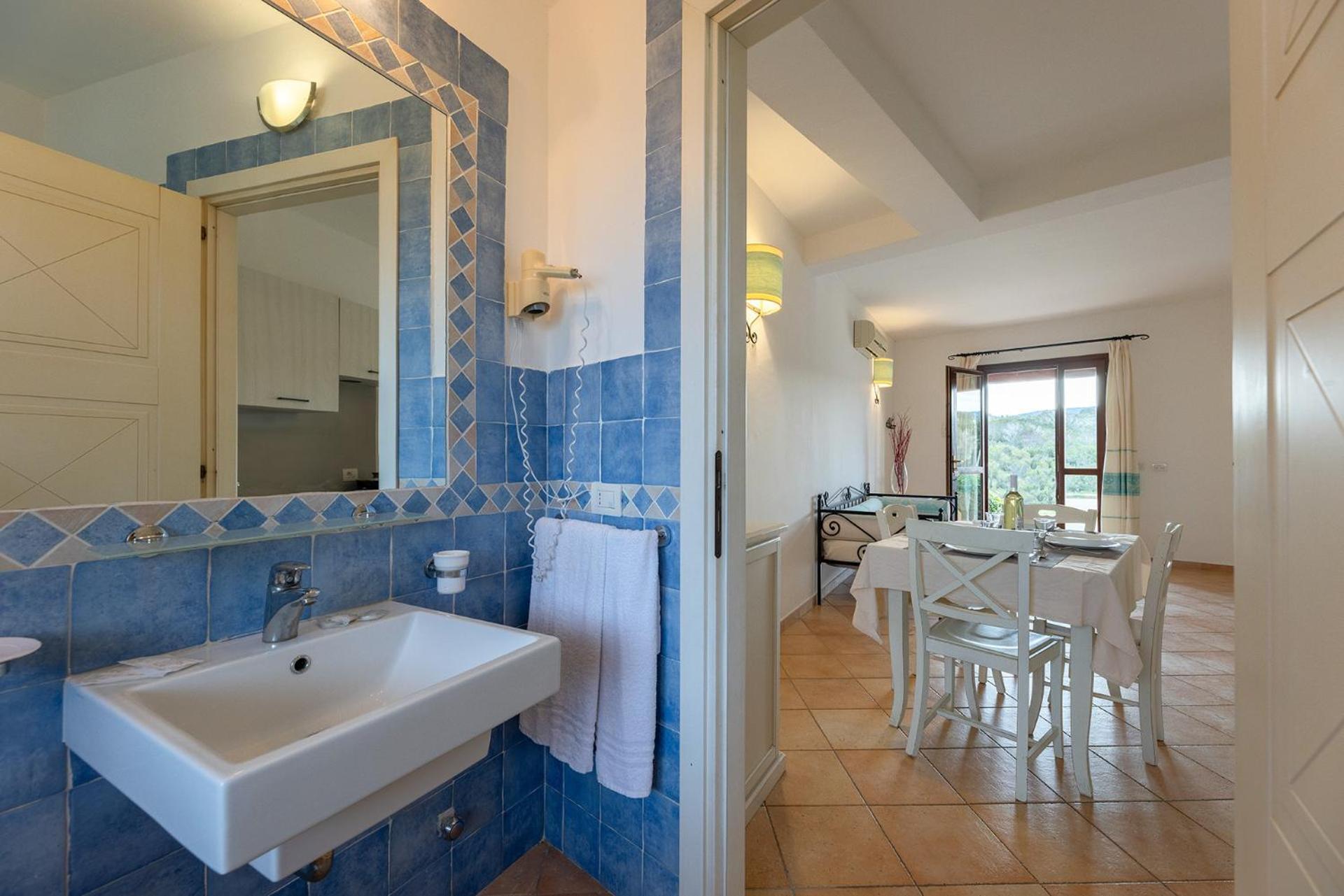 Residence Baia Dei Mirti Vignola Mare Eksteriør billede