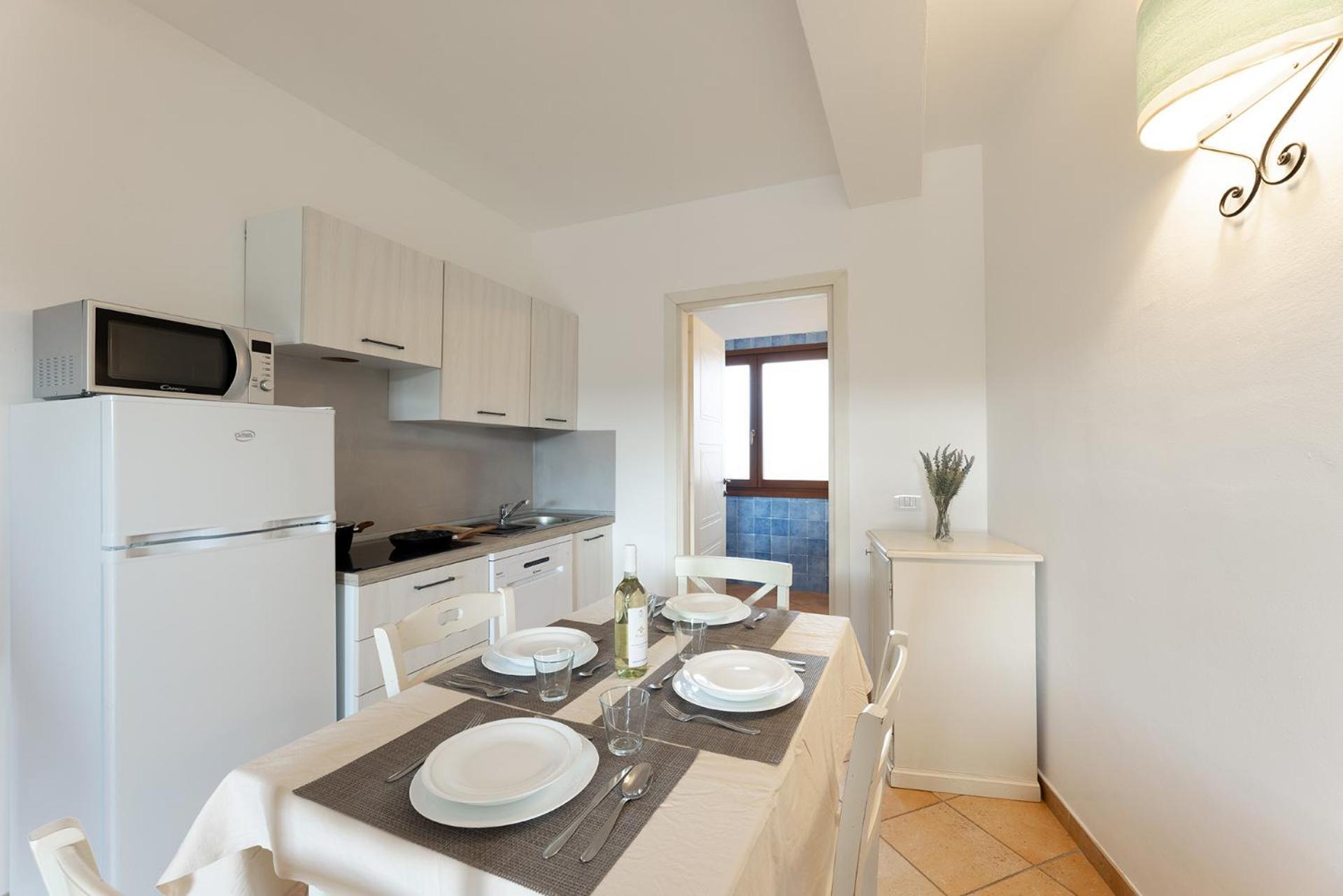 Residence Baia Dei Mirti Vignola Mare Eksteriør billede