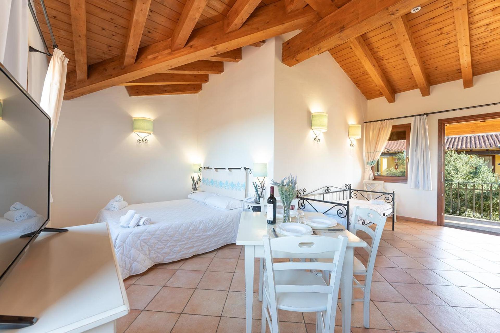 Residence Baia Dei Mirti Vignola Mare Eksteriør billede